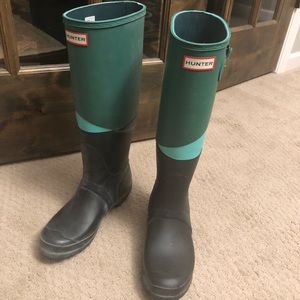 Women’s Hunter Boots, size 8